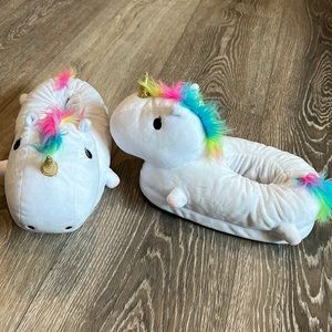 NWOT light up unicorn slippers